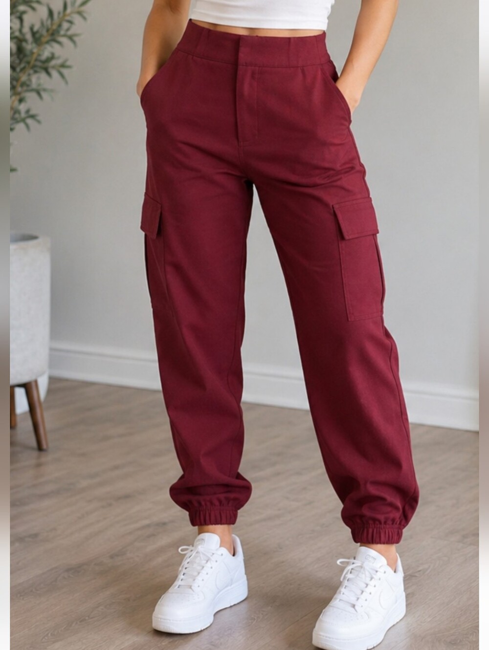 Calia Women’s Medium Burgundy Cargo Jogger Pants Utility Athleisure Tapered